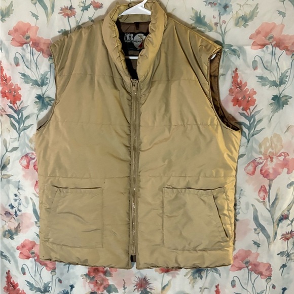 Vintage Rice Men's Tan Puffer Vest - Picture 2 of 10
